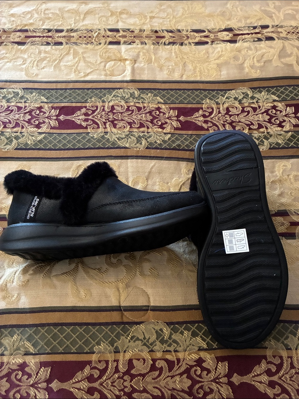 Skechers Black Faux Fur Trim Slip-On Clogs